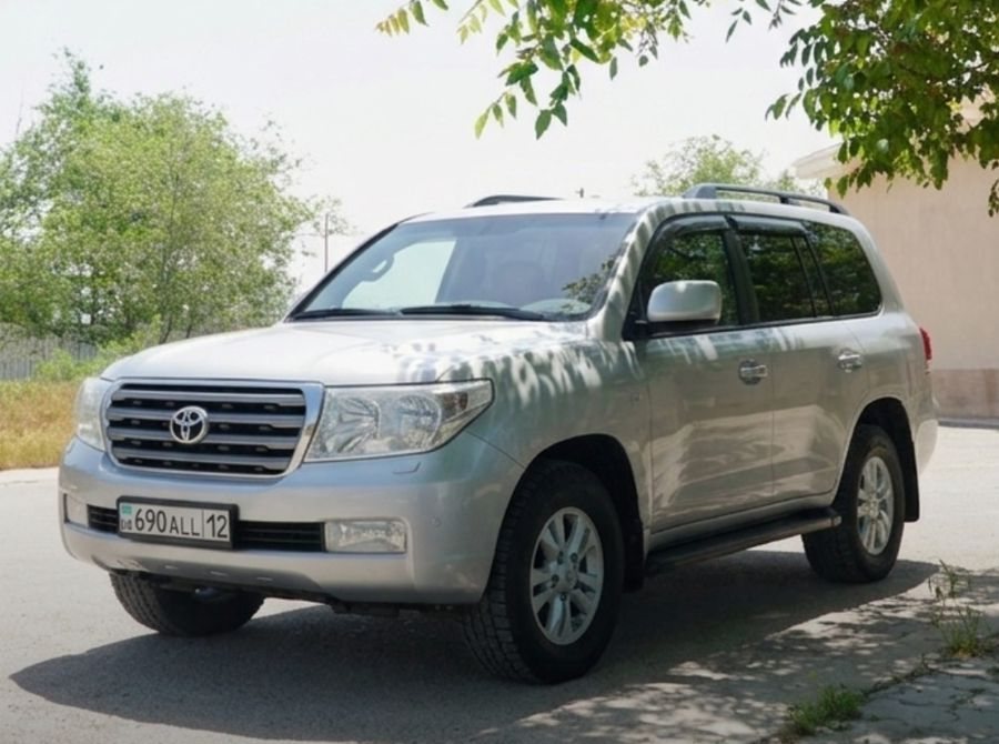 Аренда Land Cruiser 200 в Актау | Caspian Avtorent